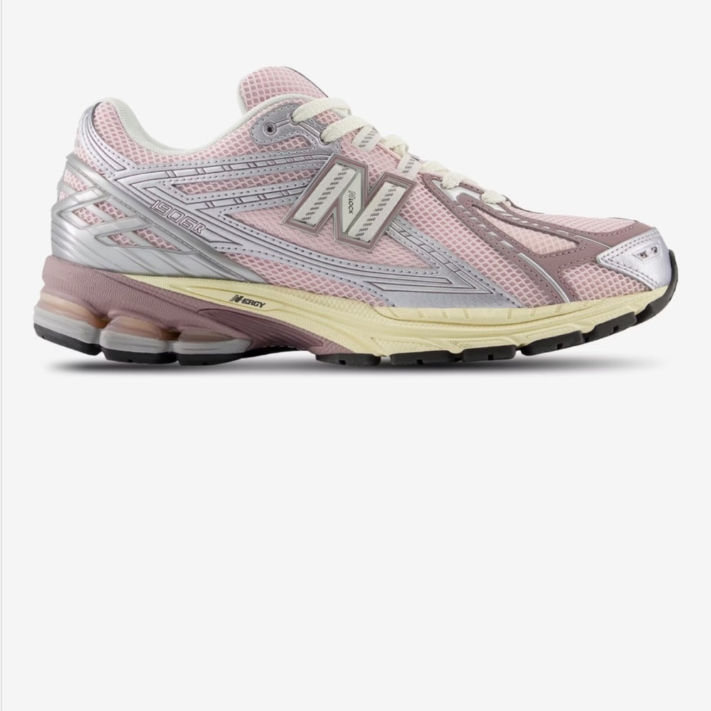 New Balance 1906R